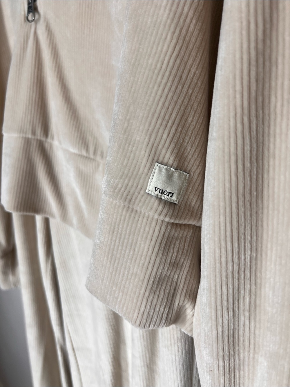 Vuori Haven Set Wide Leg Pants and 1/4 Zip Sweater Rib Knit in Bone Sz S - Picture 3 of 8